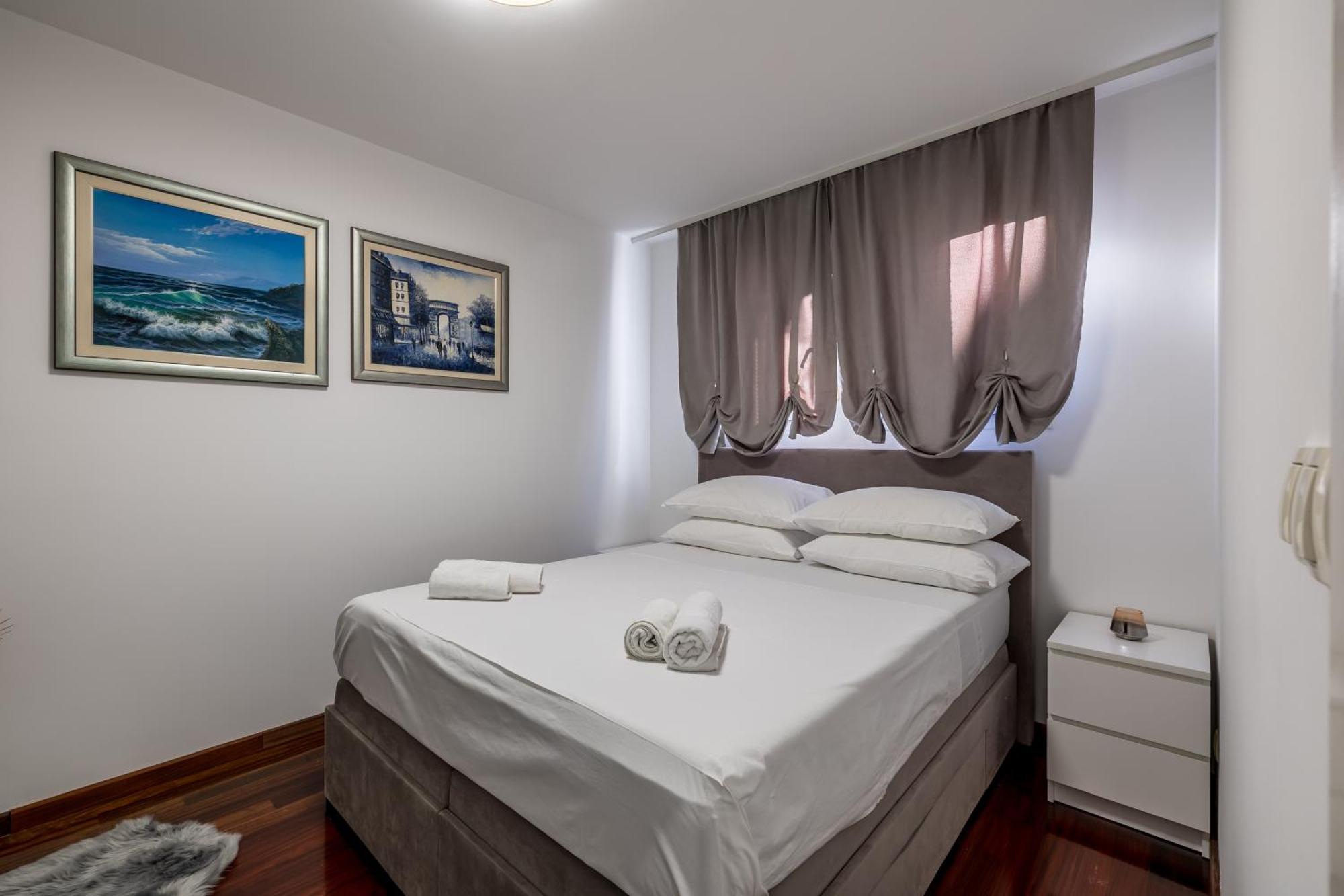 Noemi Luxury Apartment Solin Exteriör bild