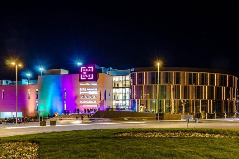 Noemi Luxury Apartment Solin Exteriör bild